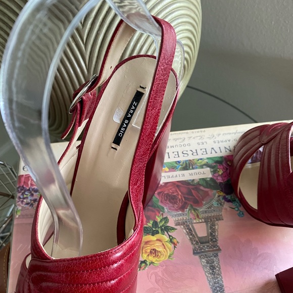 Zara Basic Shoes - Picture 8 of 11